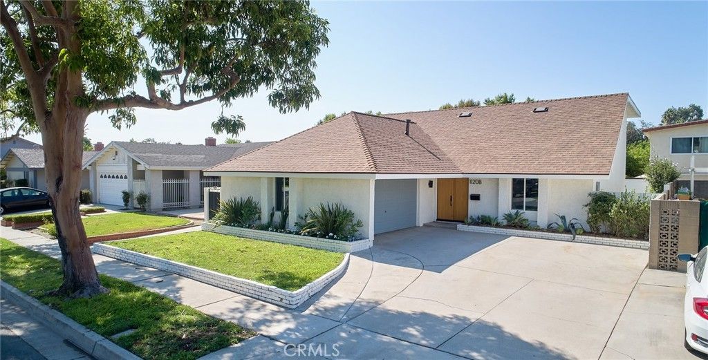 Image 1 of property listing at 11208 Rose, Cerritos, CA 90703