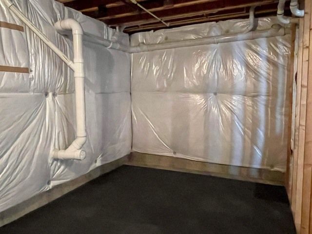 2009 Mayfair Drive, Island Lake, IL 60042