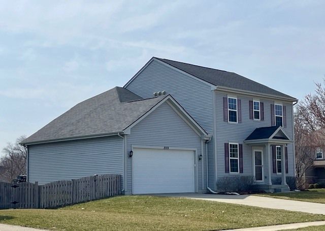 2009 Mayfair Drive, Island Lake, IL 60042