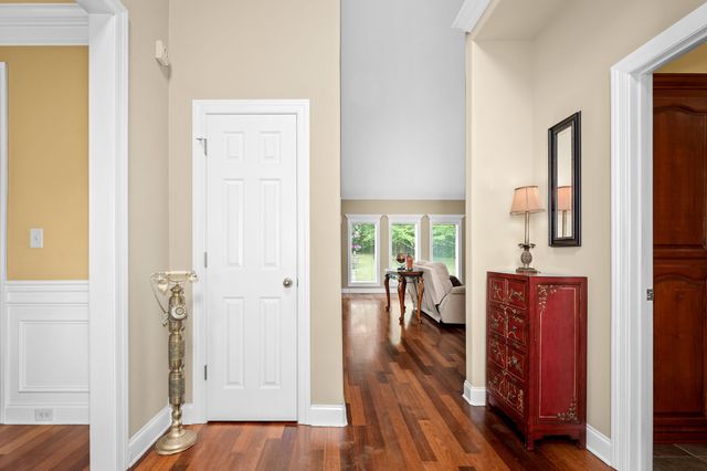 60 Windwood Dr, Fayetteville, TN 37334