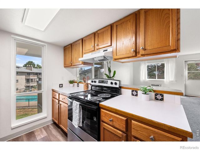 645 Manhattan Place 307, Boulder, CO 80303