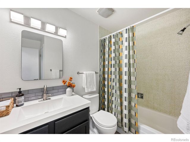 645 Manhattan Place 307, Boulder, CO 80303