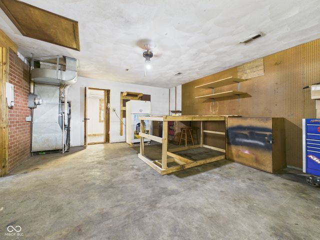 5107 W Hickory Lane, Anderson, IN 46011