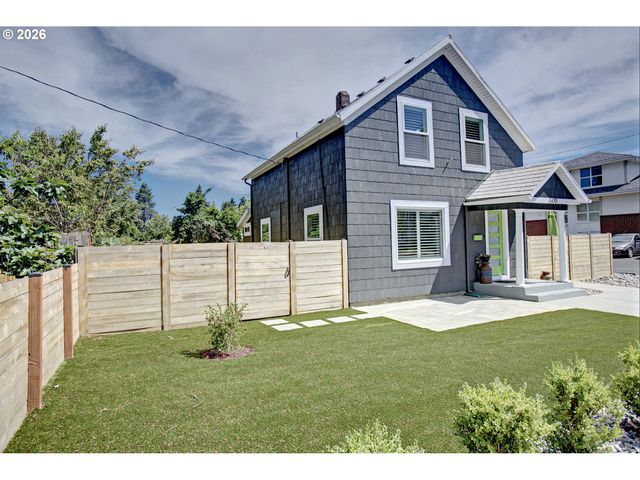 500 W MCLOUGHLIN Blvd, Vancouver, WA 98660