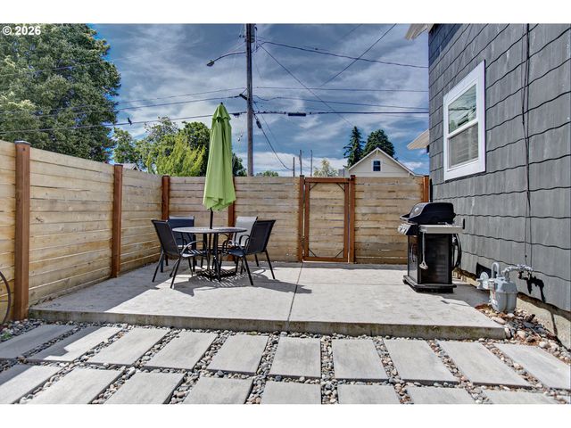 500 W MCLOUGHLIN Blvd, Vancouver, WA 98660