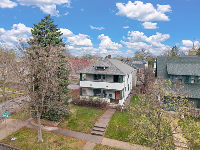 2017 Laurel Avenue, Saint Paul, MN 55104