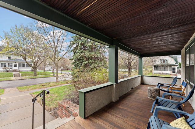2017 Laurel Avenue, Saint Paul, MN 55104
