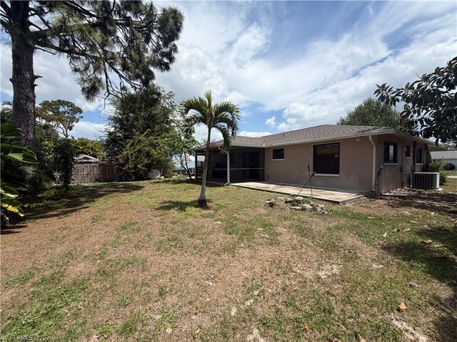 18540 Tampa RD, Fort Myers, FL 33967