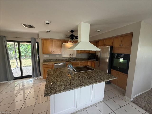 18540 Tampa RD, Fort Myers, FL 33967