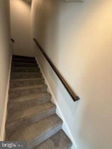 240 PARKLAND DR, Stephenson, VA 22656