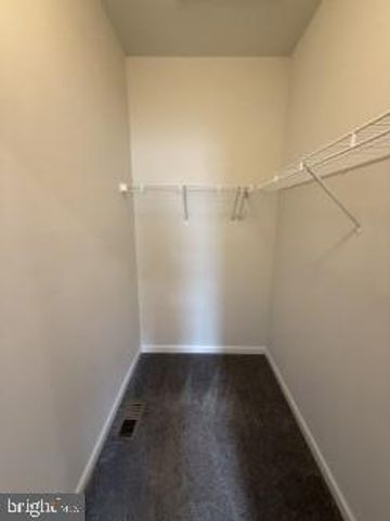 240 PARKLAND DR, Stephenson, VA 22656