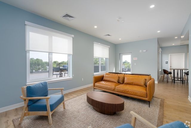 500 Talbot Ave 311, Boston, MA 02124