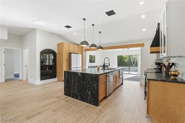 7161 Shannon BLVD, Fort Myers, FL 33908