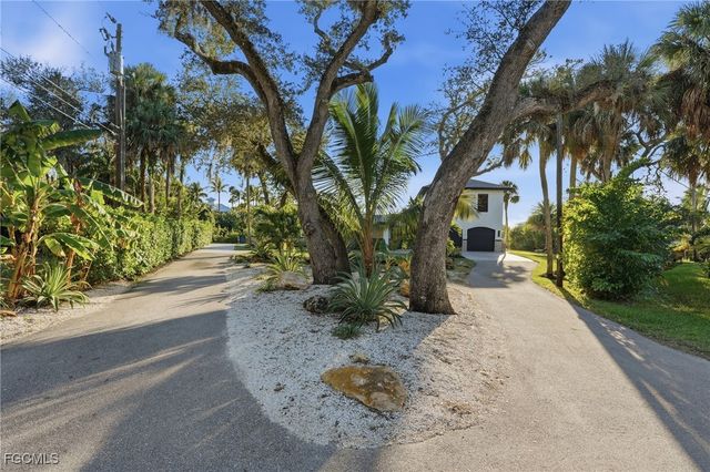 7161 Shannon BLVD, Fort Myers, FL 33908