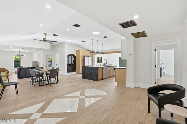 7161 Shannon BLVD, Fort Myers, FL 33908