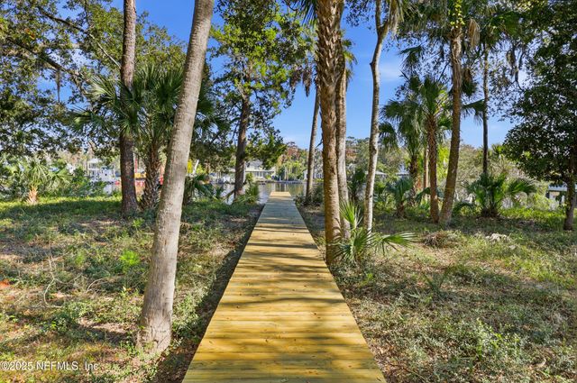260 AUTUMN TIDE Trail, Ponte Vedra, FL 32081