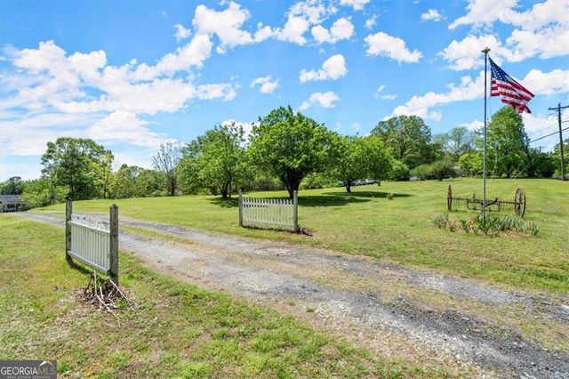 16160 Henderson Road, Milton, GA 30004