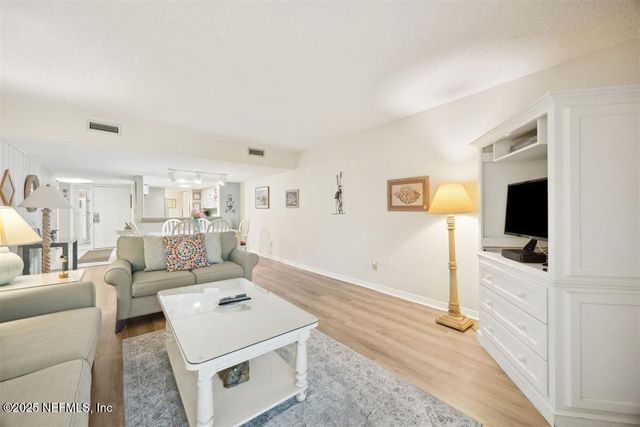 2021 BEACH WOOD Road, Fernandina Beach, FL 32034