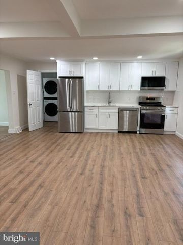 3313 TAYLOR AVE, Bristol, PA 19007