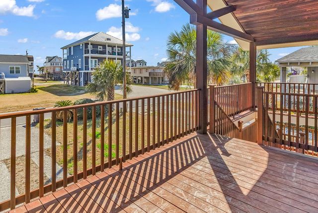 664 S Dogwood Dr., Garden City Beach, SC 29576