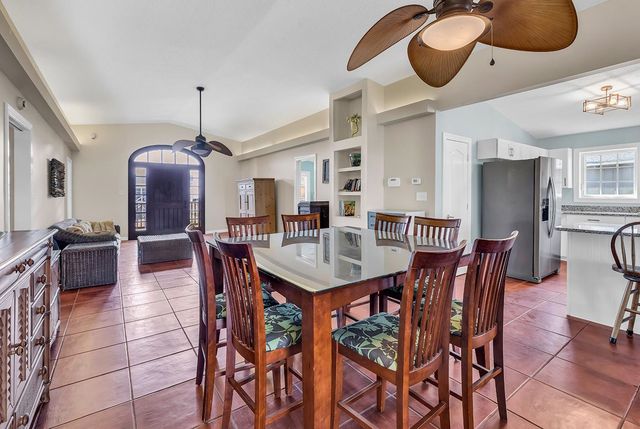 664 S Dogwood Dr., Garden City Beach, SC 29576