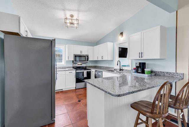 664 S Dogwood Dr., Garden City Beach, SC 29576