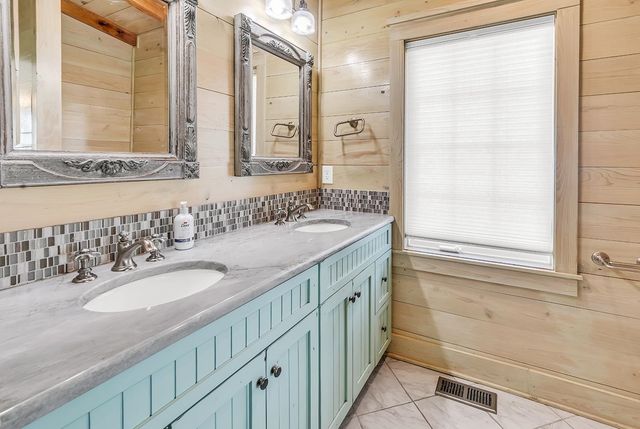 664 S Dogwood Dr., Garden City Beach, SC 29576