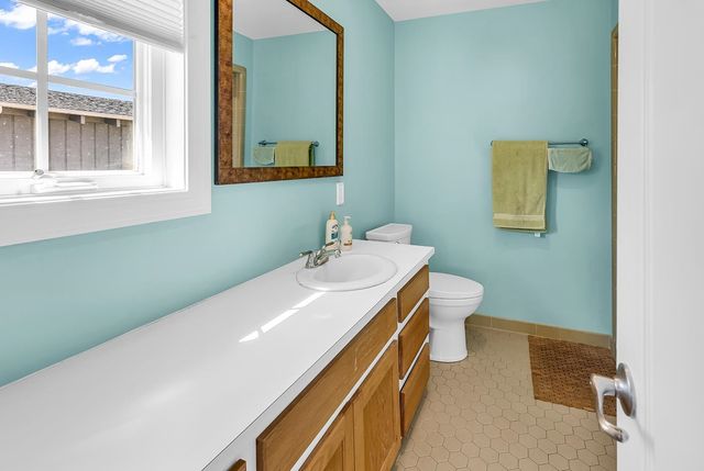 664 S Dogwood Dr., Garden City Beach, SC 29576