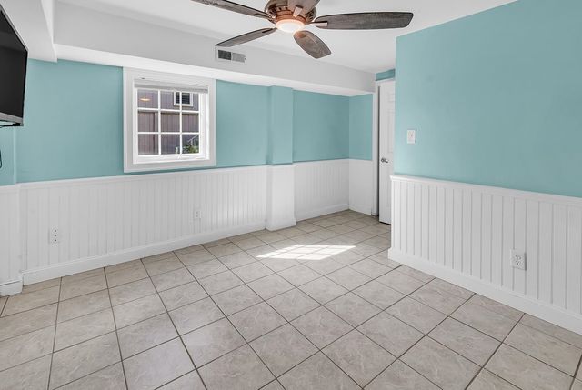 664 S Dogwood Dr., Garden City Beach, SC 29576