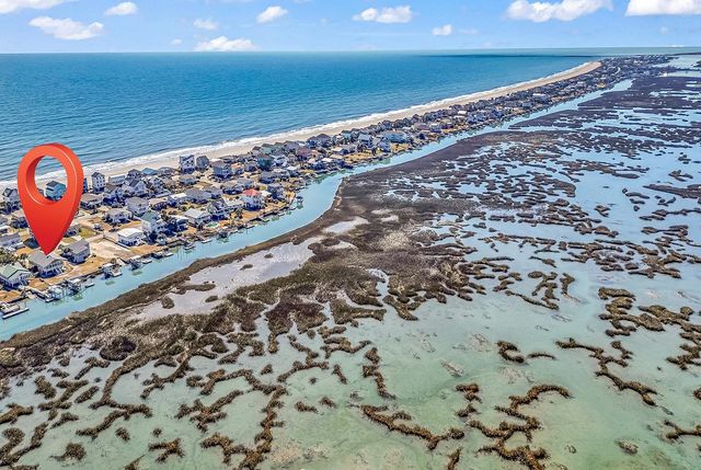 664 S Dogwood Dr., Garden City Beach, SC 29576