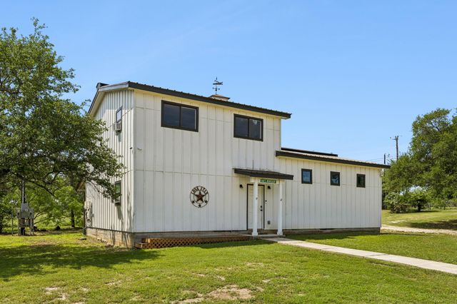 111 Craigen RD, Liberty Hill, TX 78642