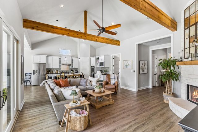 111 Craigen RD, Liberty Hill, TX 78642