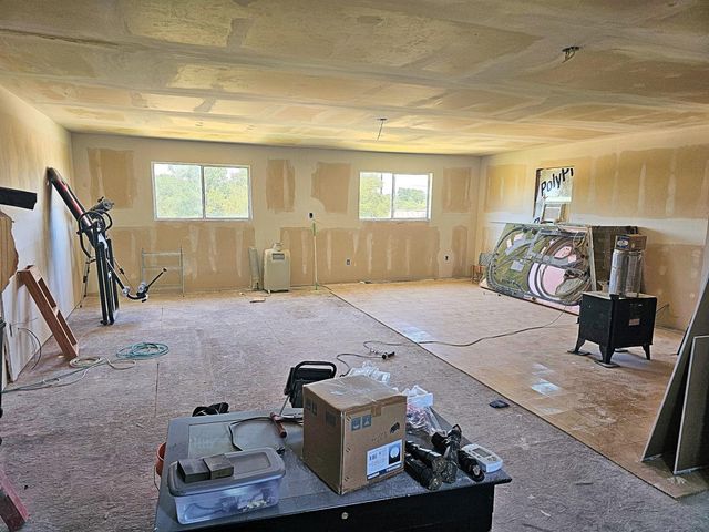 111 Craigen RD, Liberty Hill, TX 78642