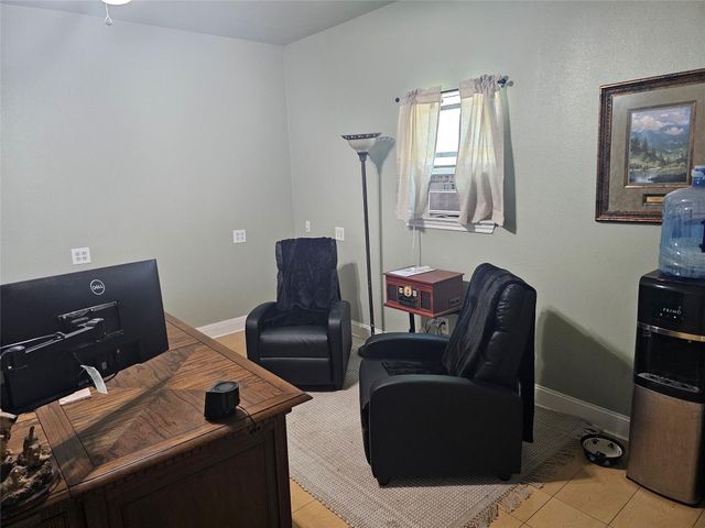 111 Craigen RD, Liberty Hill, TX 78642