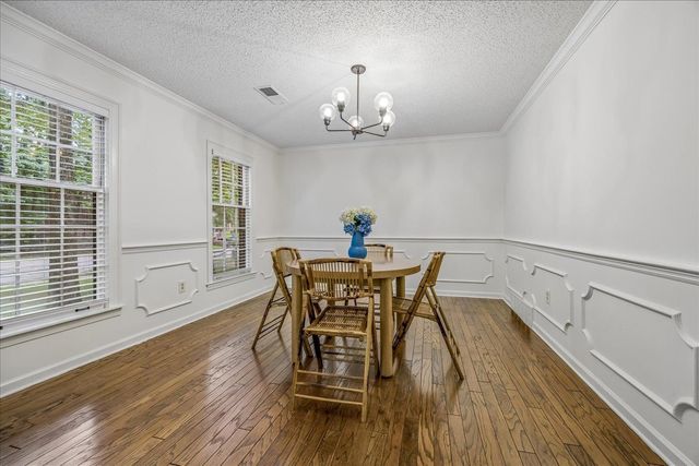 8670 RIVERWOOD FARMS PKY, Memphis, TN 38016