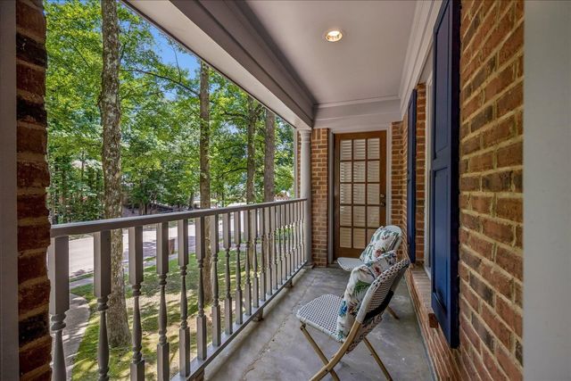 8670 RIVERWOOD FARMS PKY, Memphis, TN 38016