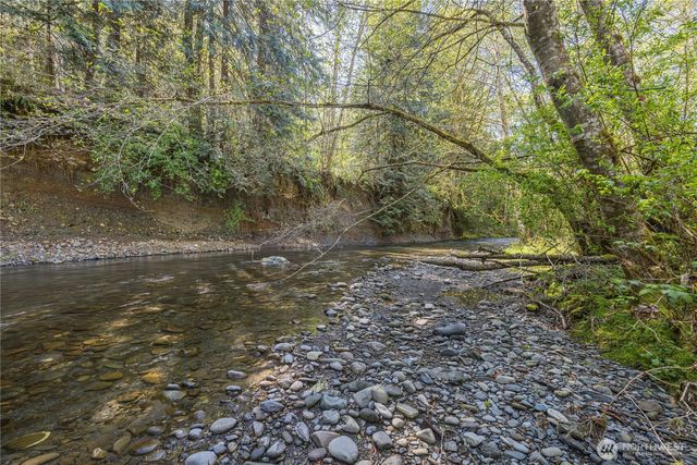 732 S Alder Lane, Port Angeles, WA 98362