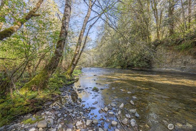 732 S Alder Lane, Port Angeles, WA 98362