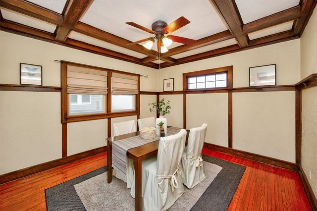 913 Clinton Avenue, Des Moines, IA 50313