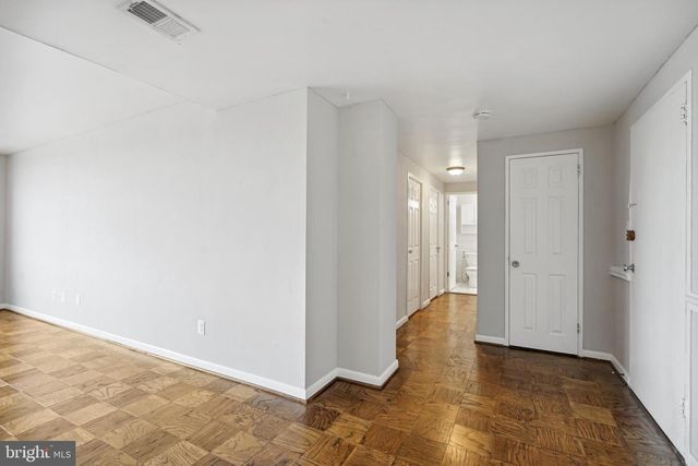 4600 DUKE ST #603, Alexandria, VA 22304