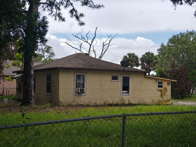 315 N 24th Street, Fort Pierce, FL 34950