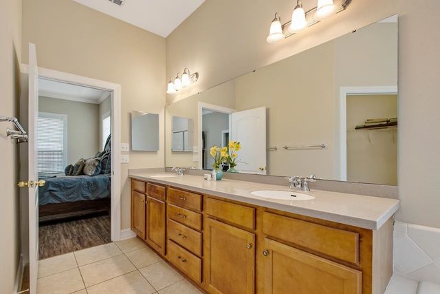 1631 Osprey Point Drive, Tallahassee, FL 32308