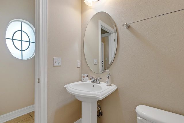 1631 Osprey Point Drive, Tallahassee, FL 32308