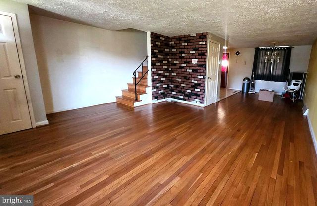 7393 EDSWORTH RD, Baltimore, MD 21222