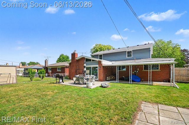 13455 Darryl Drive, Warren, MI 48088