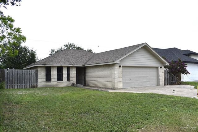 5402 N Hiawatha Drive, Pharr, TX 78577
