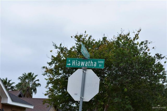 5402 N Hiawatha Drive, Pharr, TX 78577