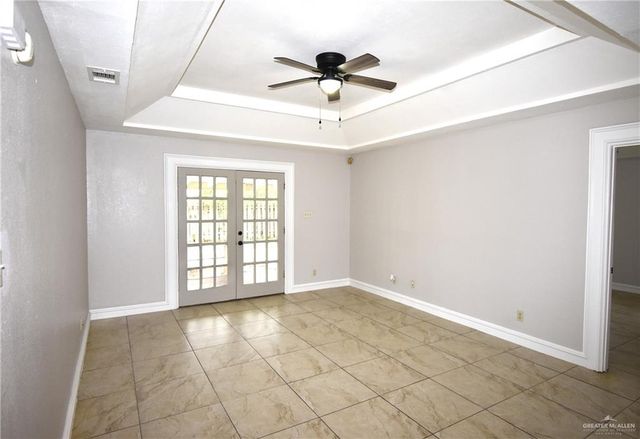 5402 N Hiawatha Drive, Pharr, TX 78577