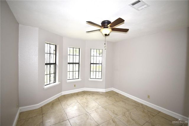 5402 N Hiawatha Drive, Pharr, TX 78577