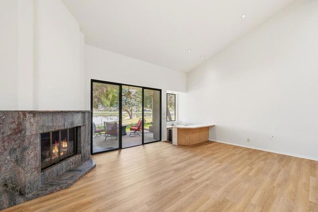 54368 Inverness Way, La Quinta, CA 92253